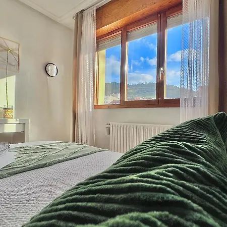 Ricardo Montes Apartment Oviedo